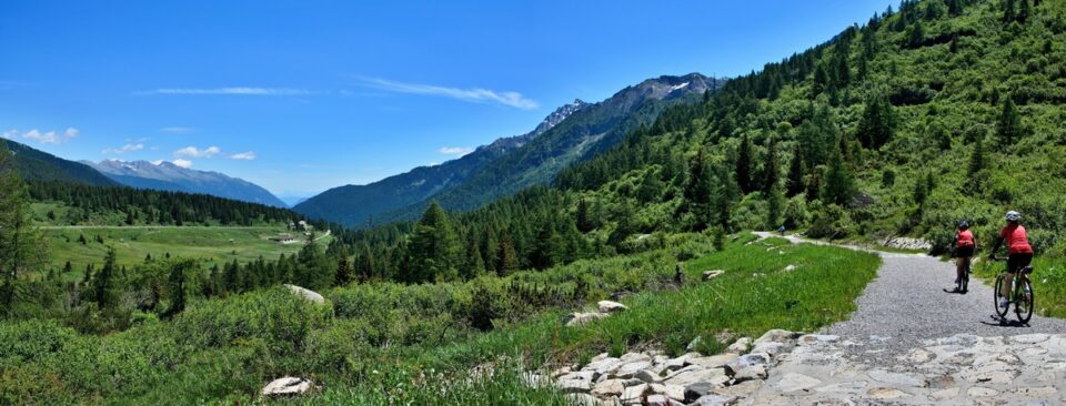 Cycle Tourism: a growing adventure for co-conscious travellers and plein air lovers