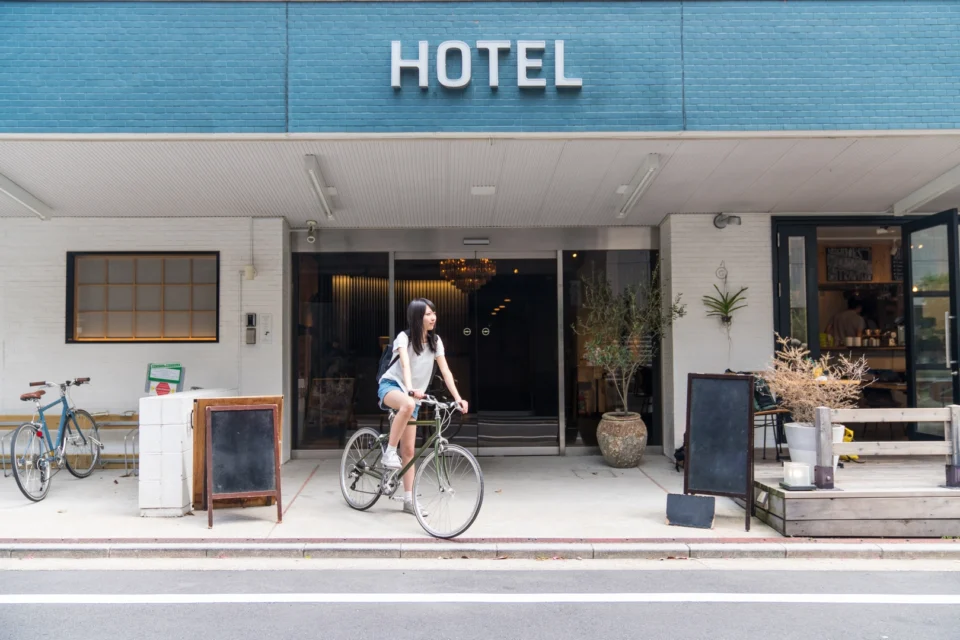 BIKE HOTELS